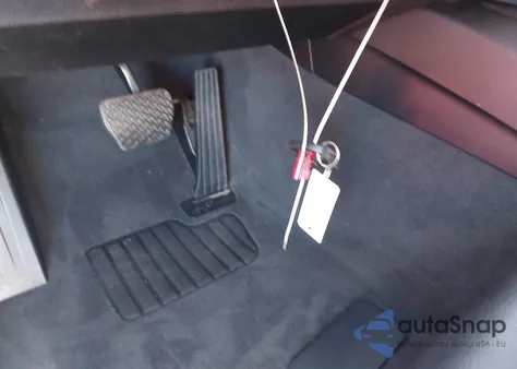 2016 BMW 320I z USA, uszkodzony, nr VIN WBA8E1G59GNU11418